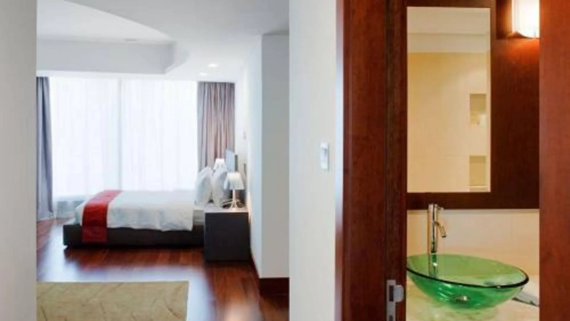 Jumeirah Living World Trade Centre Dubai