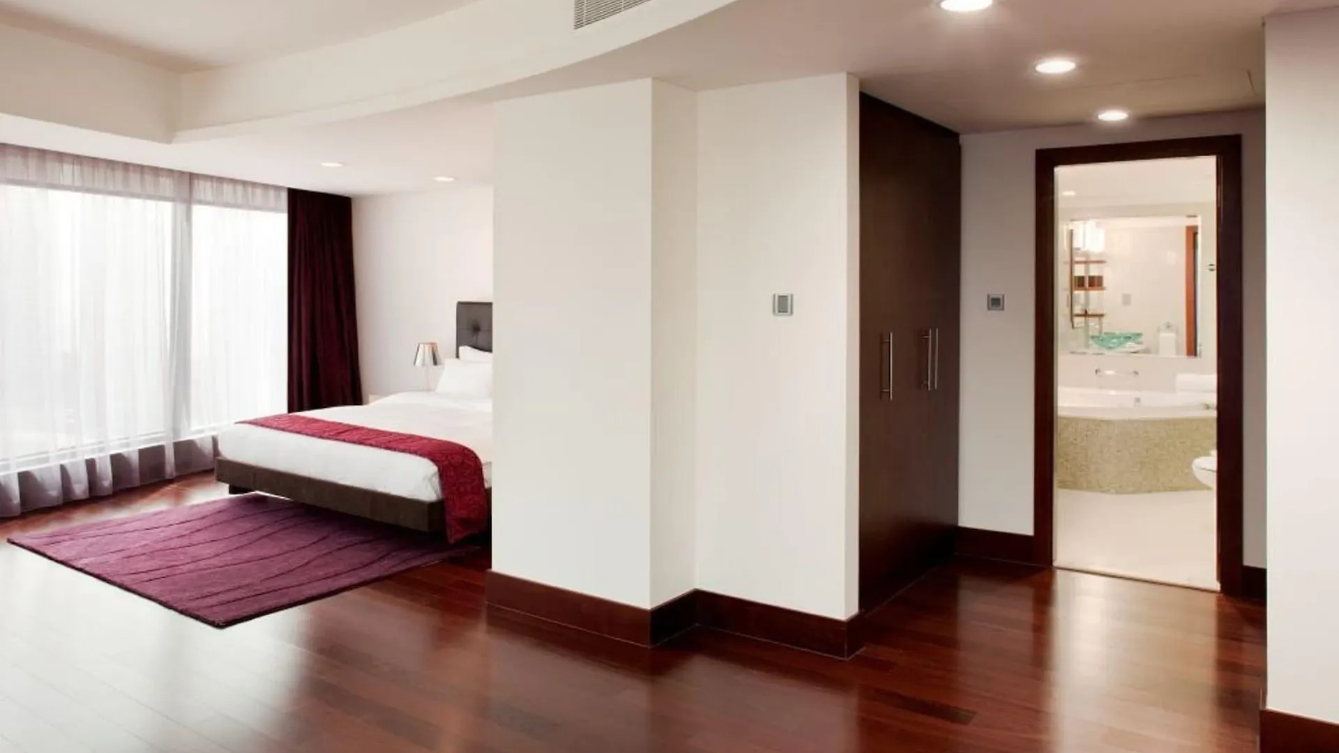 Jumeirah Living World Trade Centre Dubai Apart Otel